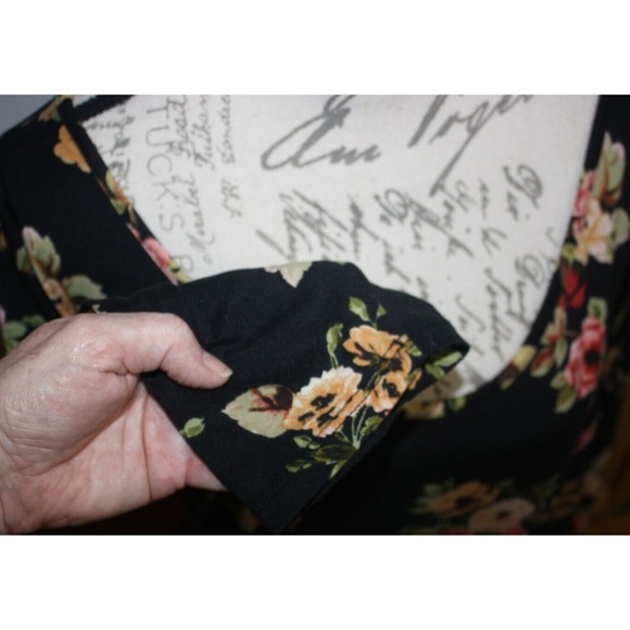 Marci Floral Blouse Women's Plus Sz 3X LS Black Pink Comfy Relaxed Fit GUC - Picture 2 of 6